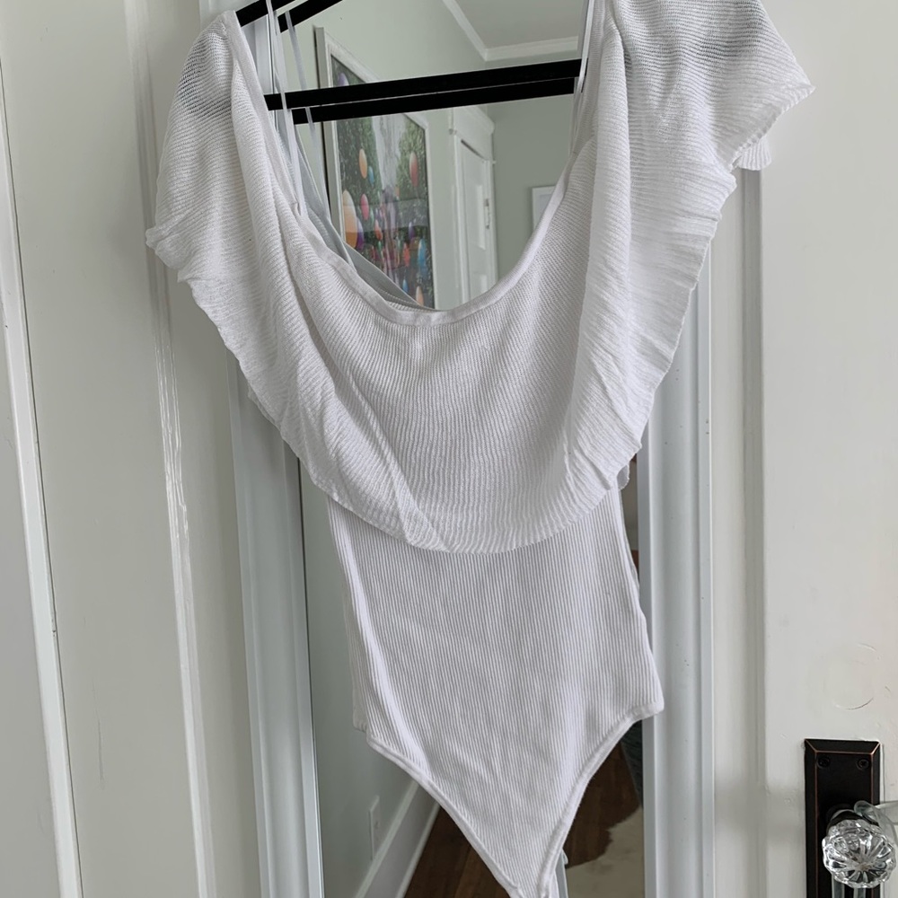 Amuse Society White Bodysuit - Picture 2 of 5